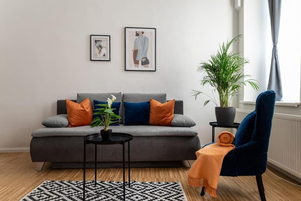 Pristine 1Br Steps From City By Hm Виена Екстериор снимка